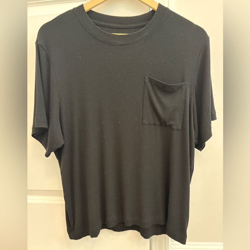 American Eagle Black Short Sleeve Tee